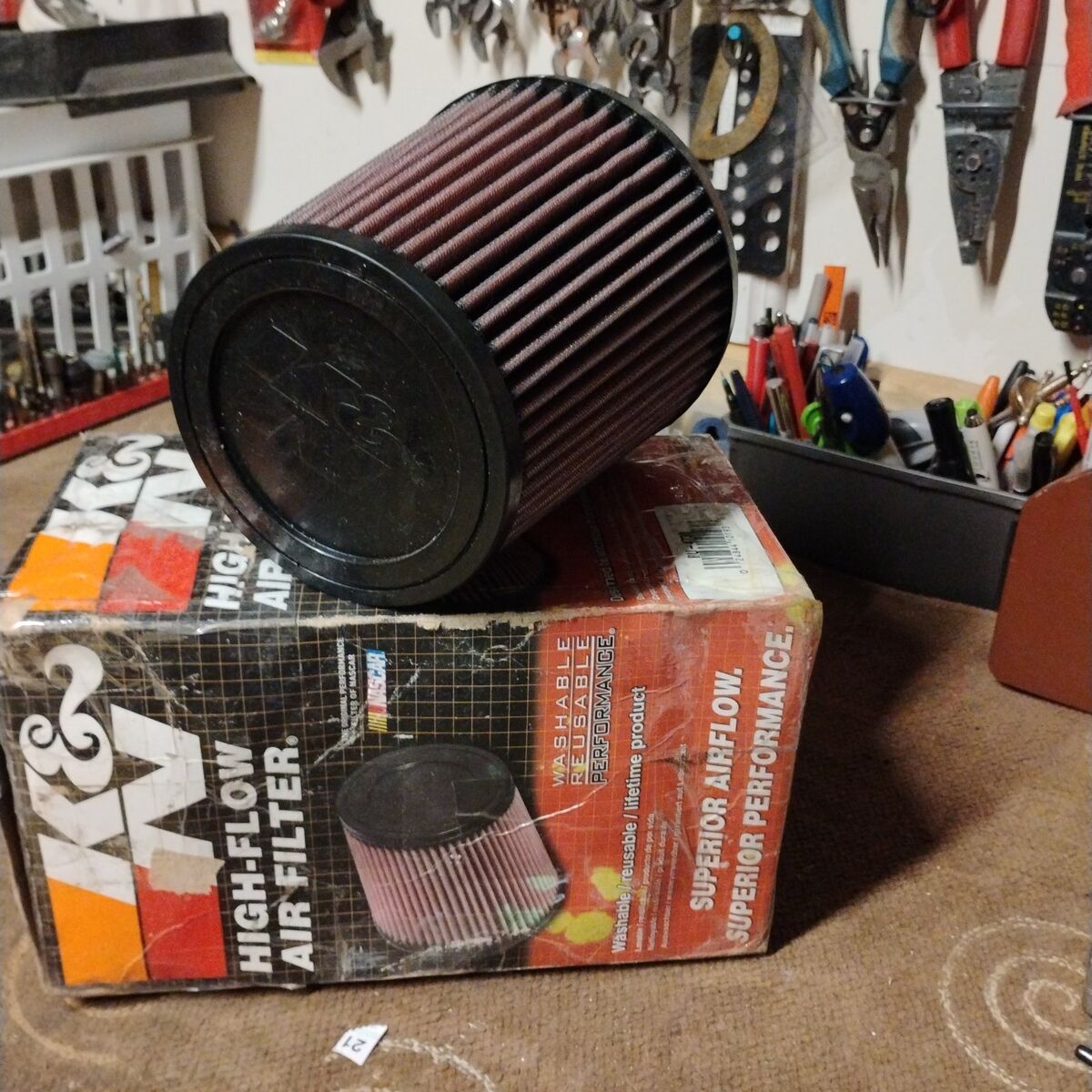 K&N High Flo filter, Universal fit for 3 inch