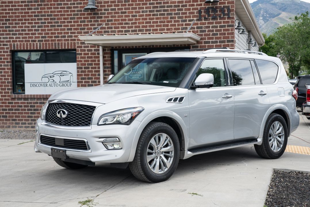 2017 Infiniti QX80 Base