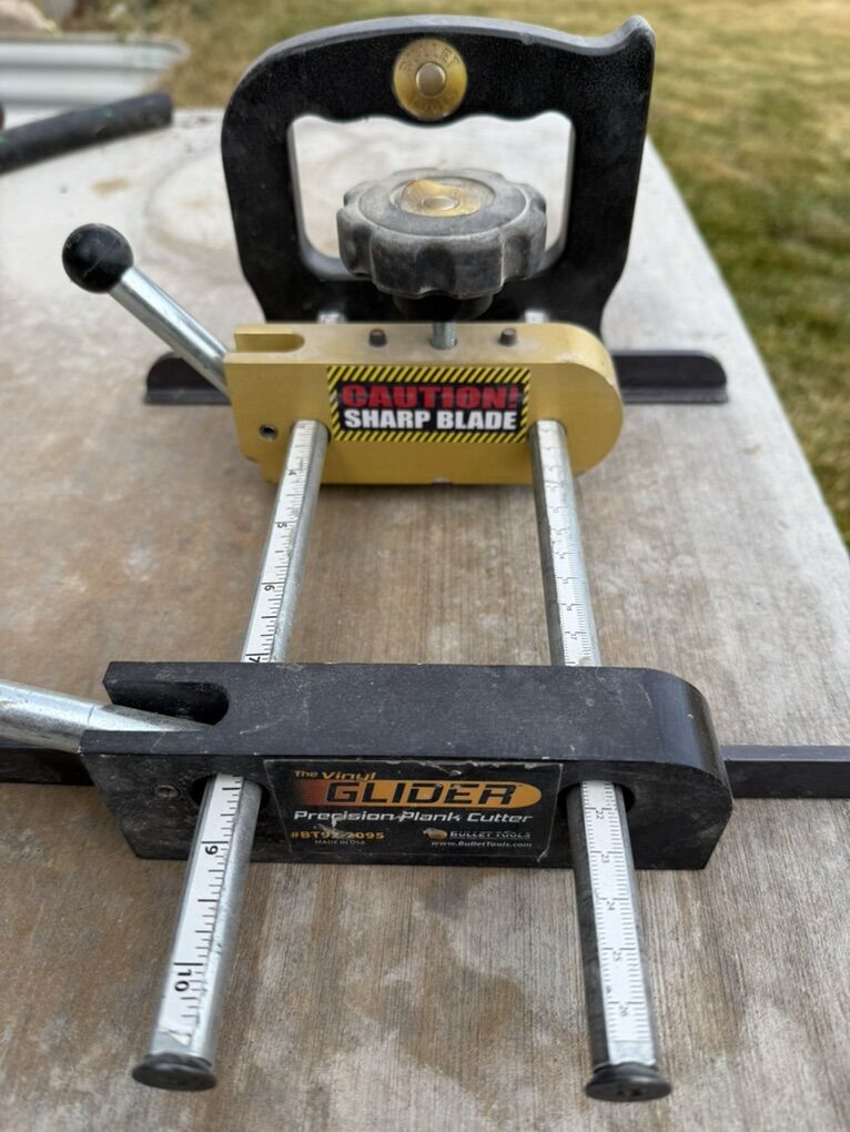 Lvp Cutter - For Use On Making Wall Cuts.