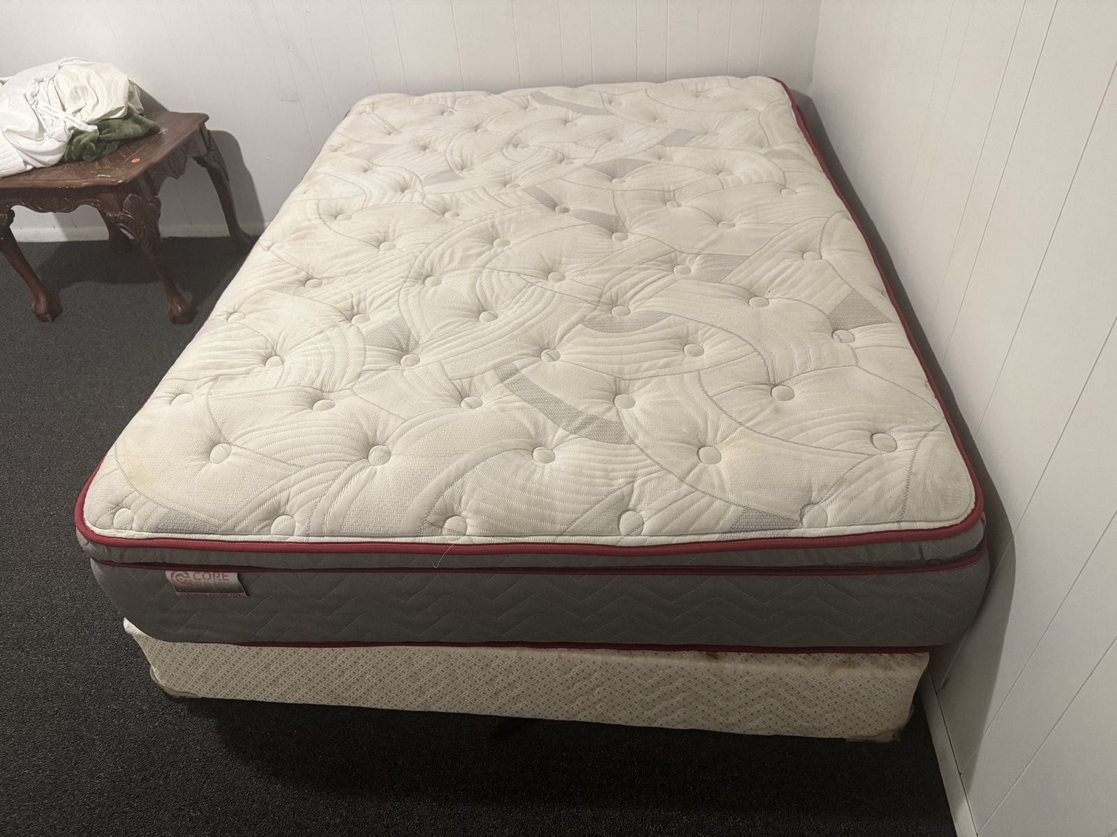 King Size Matress and box Spring