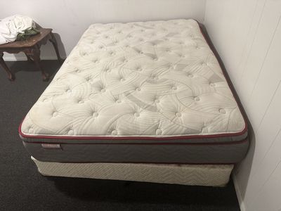 King Size Matress and box Spring