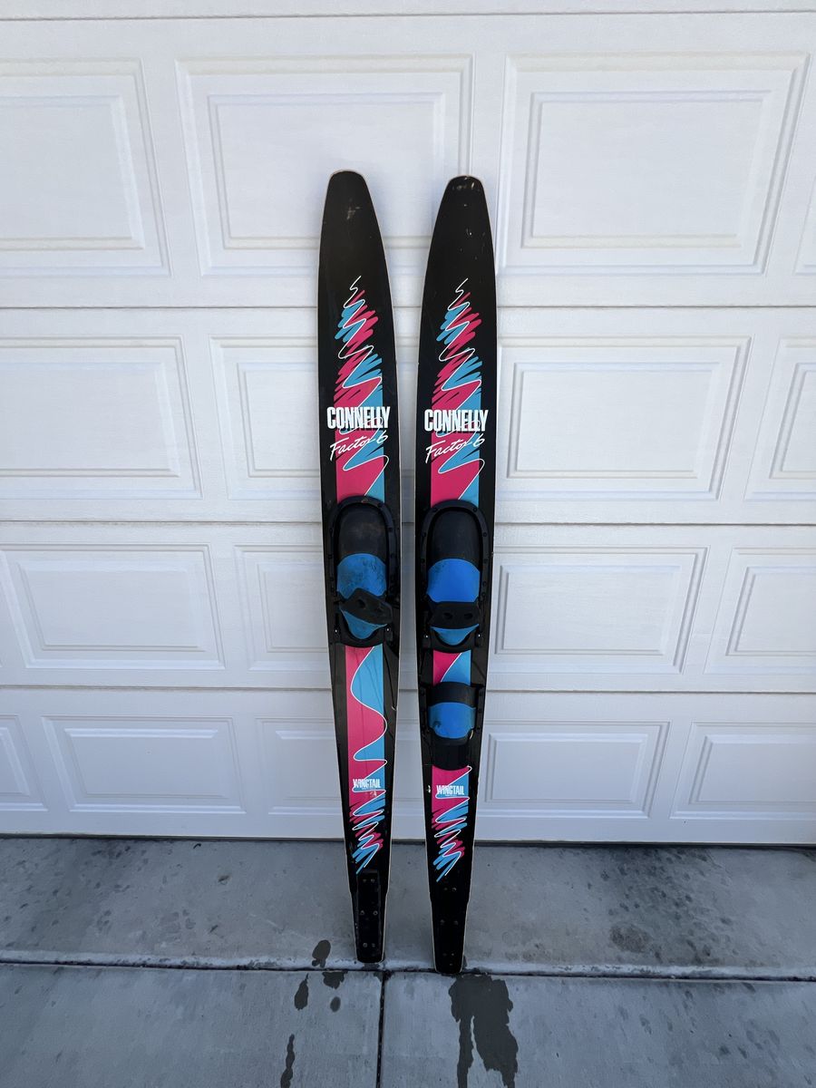 Water Skis - Connelly