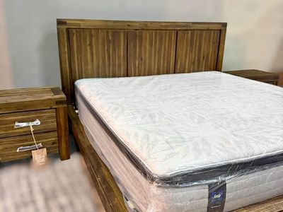 Sealy Posturepedic 14” King Mattress – Last One