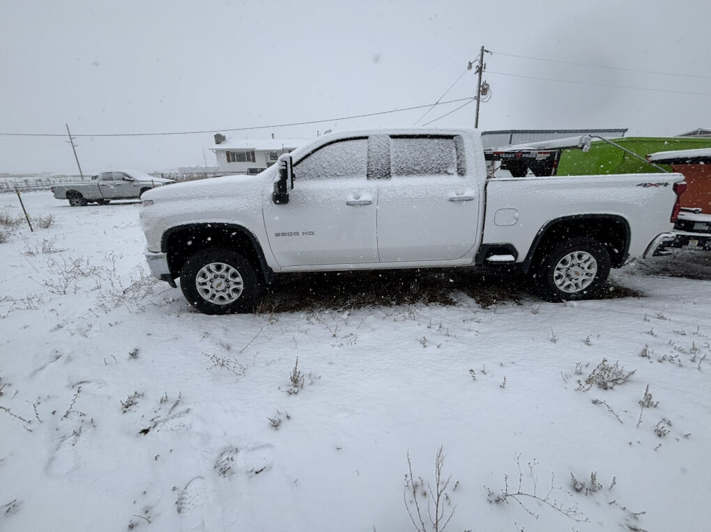 2022 Chevrolet 3500 LS