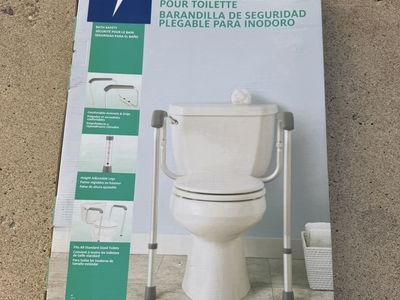 New Medline foldable Toilet Safety