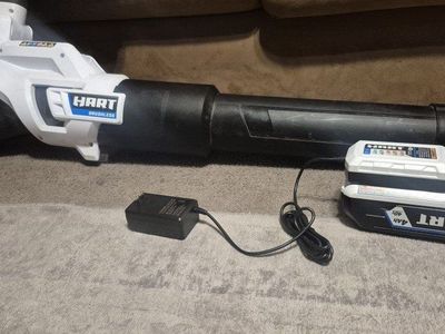 HART 40V Cordless Brushless Blower Kit with 4.0Ah Battery & Charger, Works Great