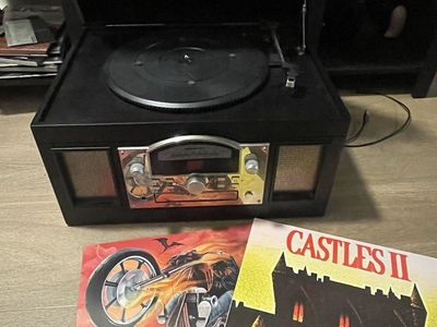 Crosley Turntable Record Player with Built-in Speakers