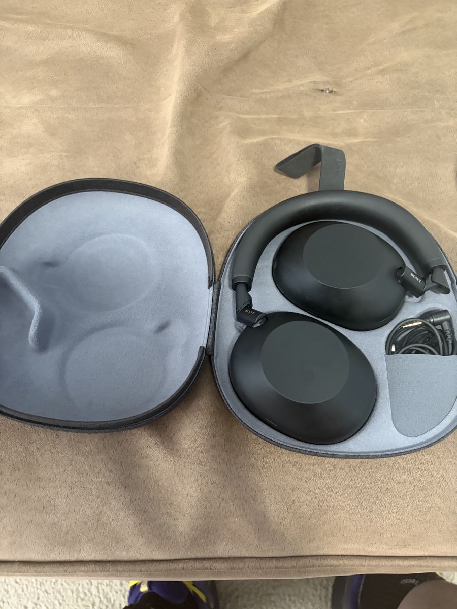 Sony WH-1000XM6 Wireless Noise Canceling Headphones
