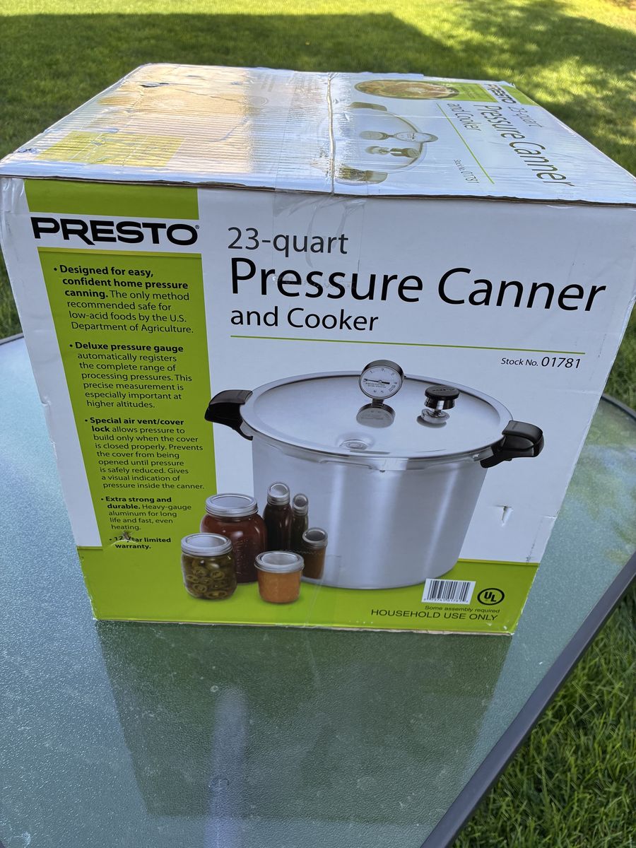 Presto 23-Quart Pressure Canner and Cooker Stock No. 01781