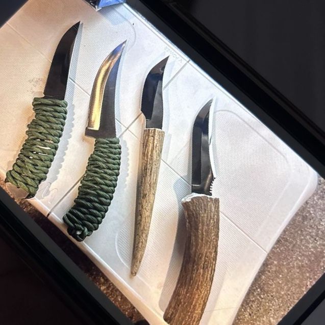 Hunting Knives
