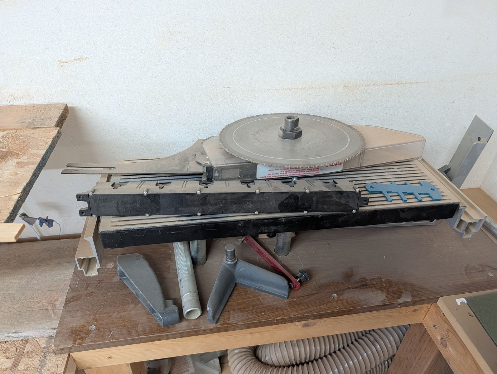 Main image 7