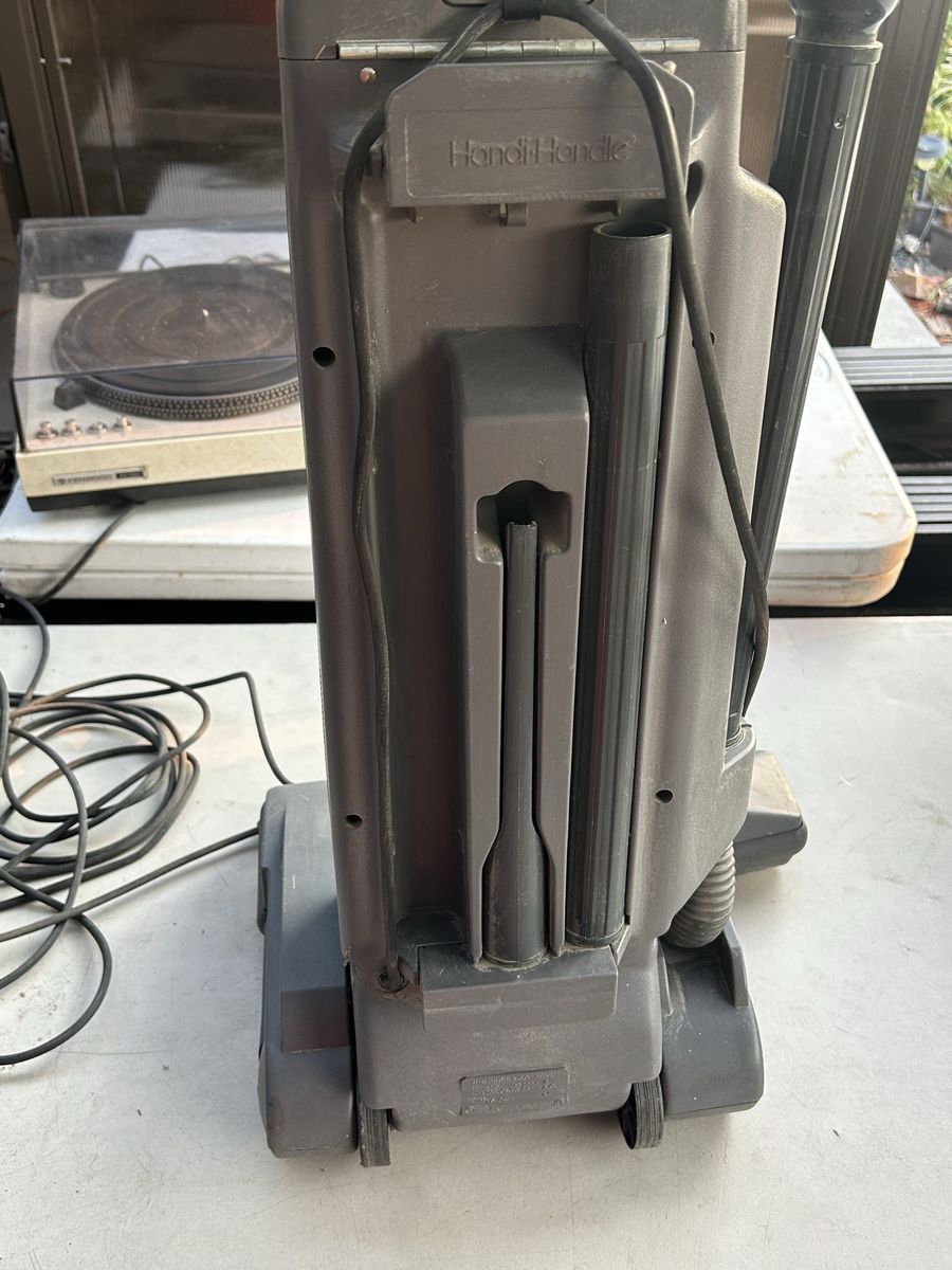 Main image 5