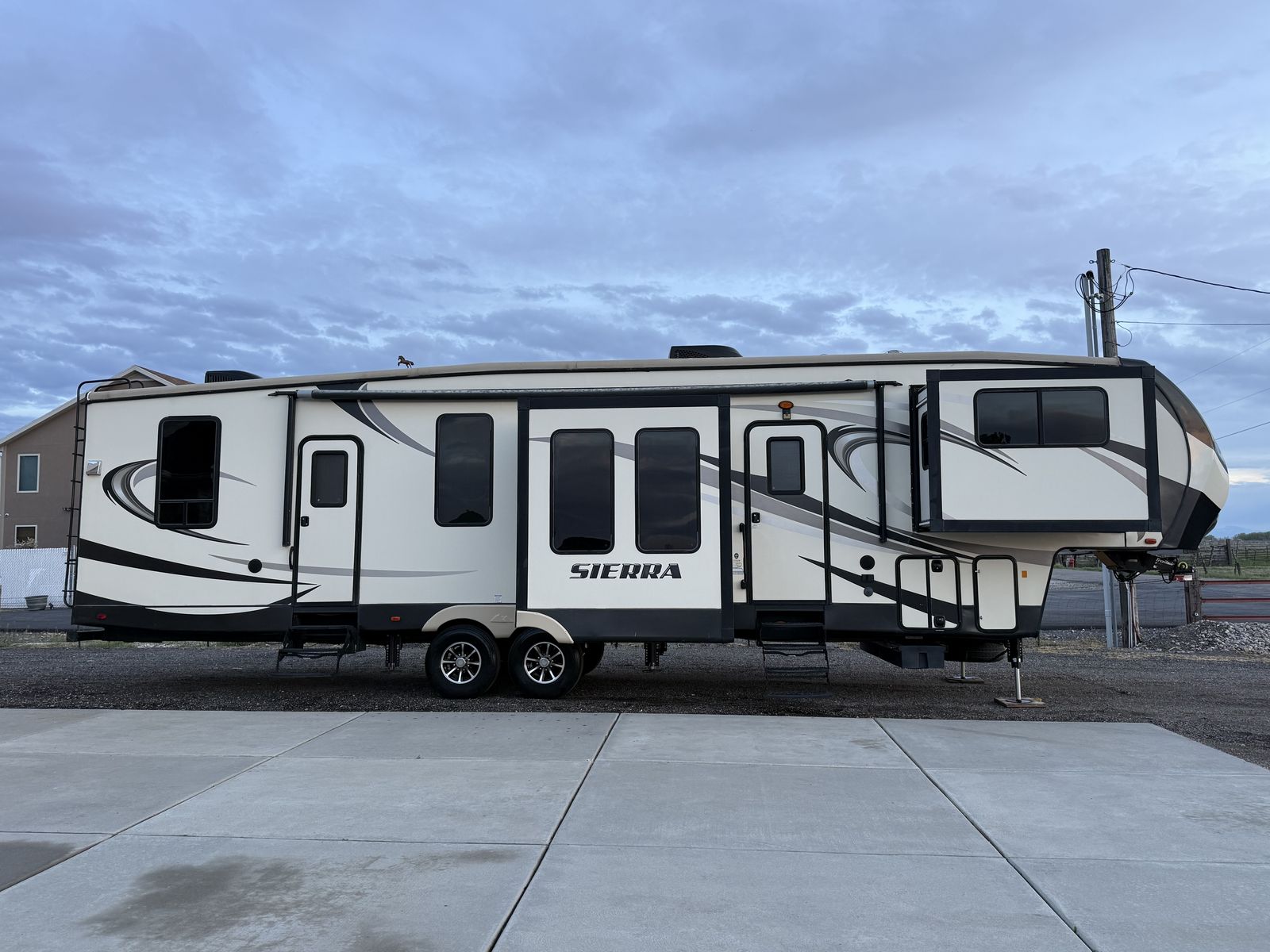 2016 Forest River Rv Sierra 377FLIK