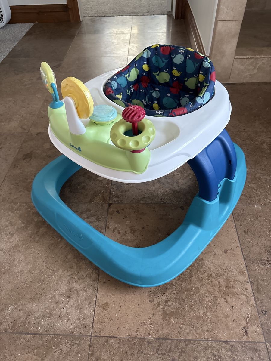 Safety 1st Baby Walker