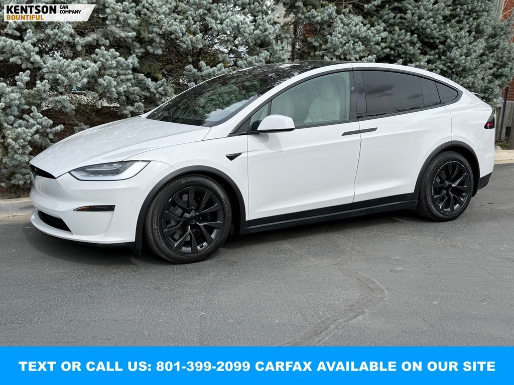 2023 Tesla Model X Standard Range