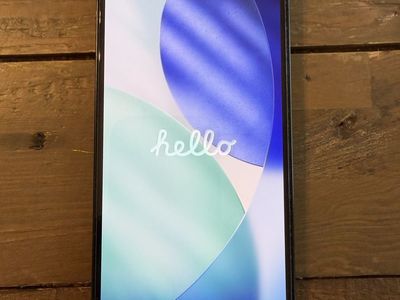 Apple iPhone 13 - Fully Unlocked 128GB