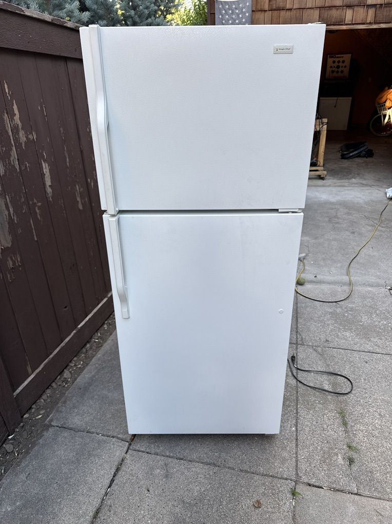 Mgic Chef Refrigerator  Full Size