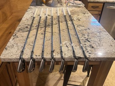 Taylormade m2 irons great condition stiff flex brand new grips