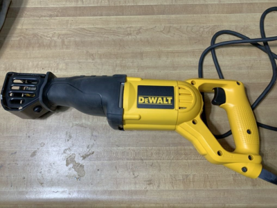 DeWalt Reciprocating Saw