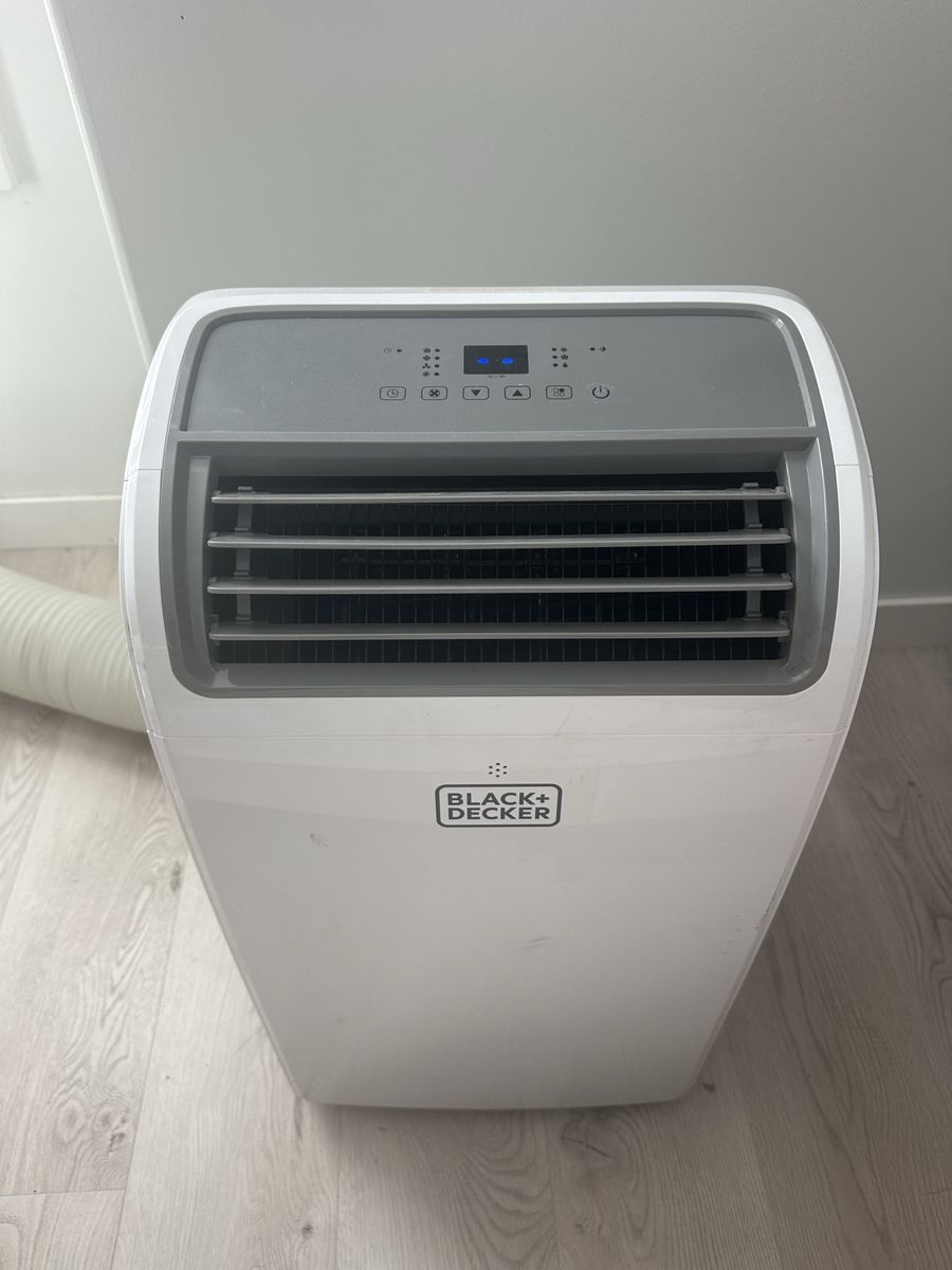 Black & Decker BPACT14WT Portable Air Conditioner 14,000 BTU