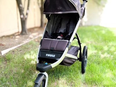 Thule Urban Glide Running Jogging Stroller CLEAN