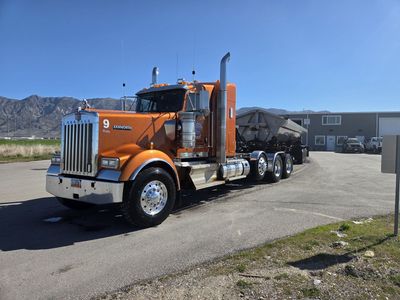 2016 Kenworth W900