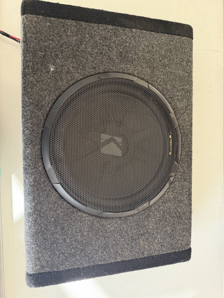Kicker Hideaway HS10 10" Compact Powered Subwoofer Car Audio
