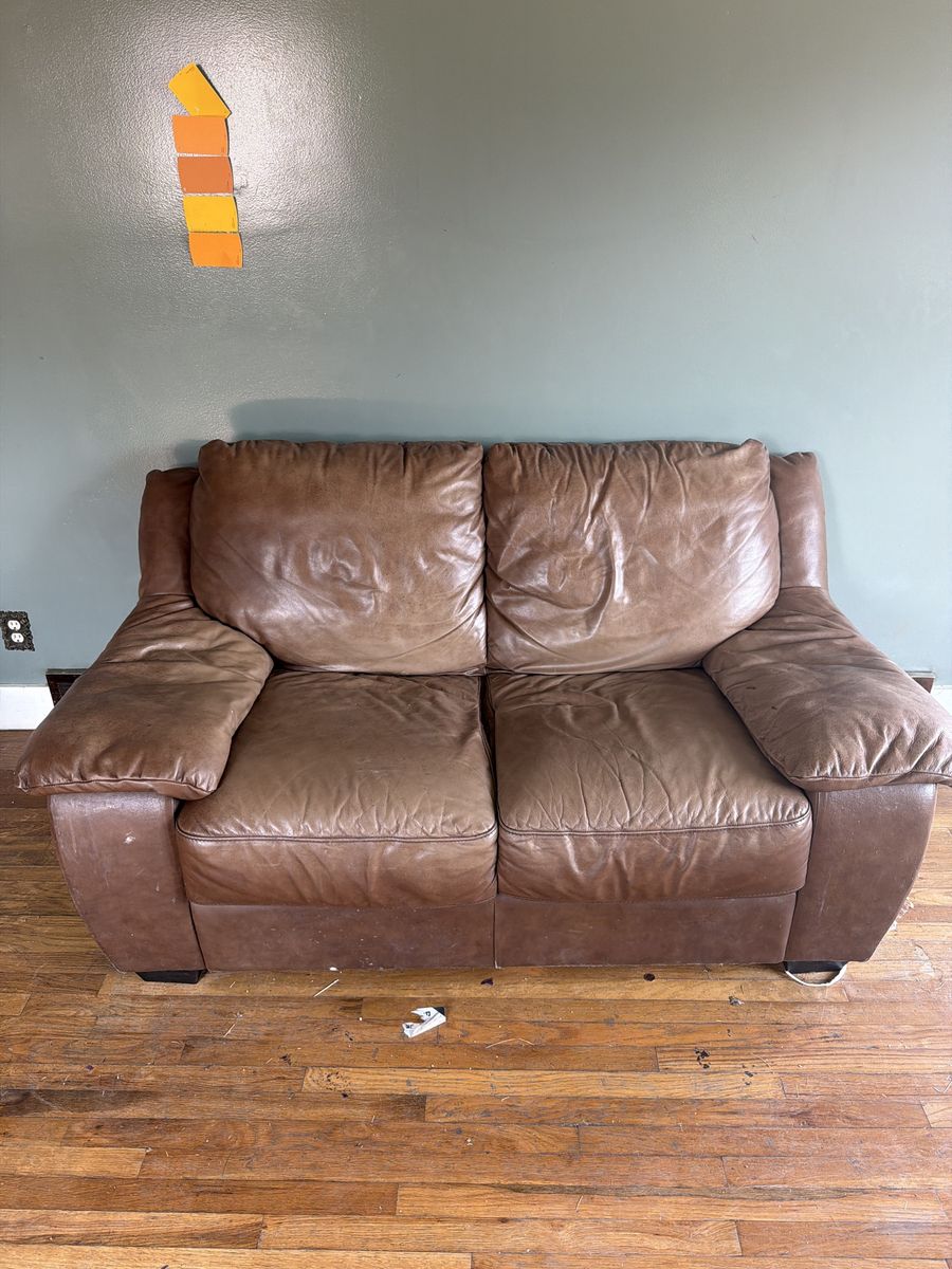 Main image 2