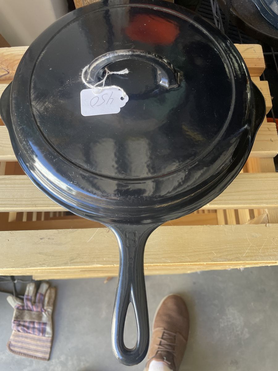 Cast Iron Skillet with Lid - Black, Pre-seasoned, Durable Cookware