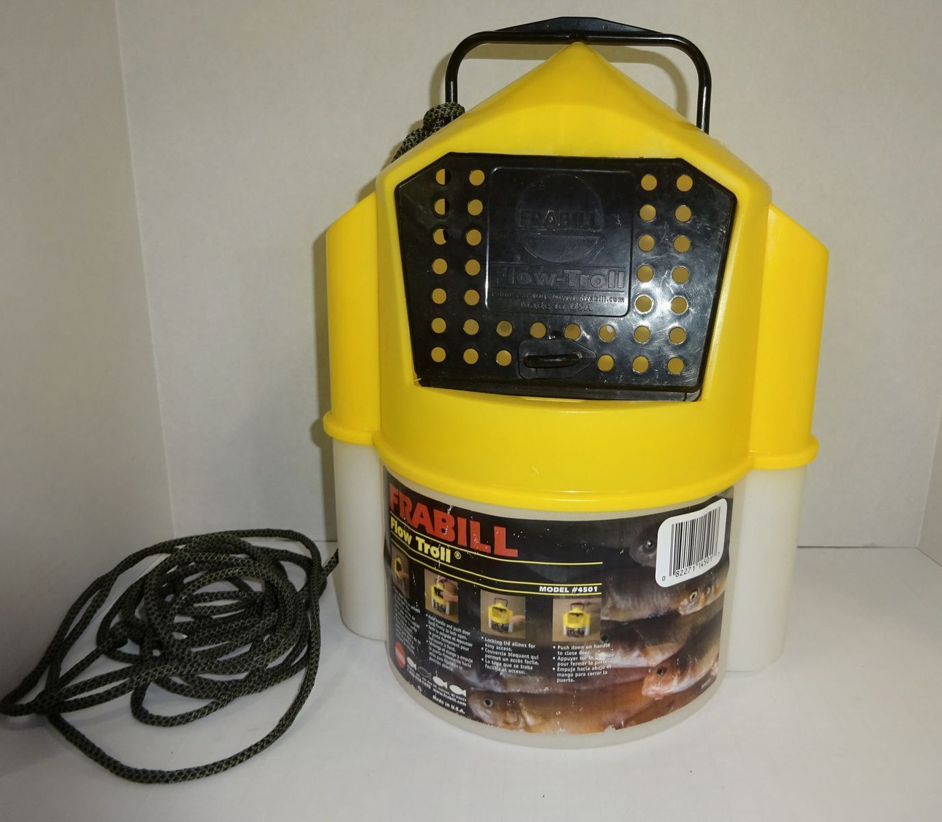 Frabill 4501 Flow Troll Minnow Bucket 6qt