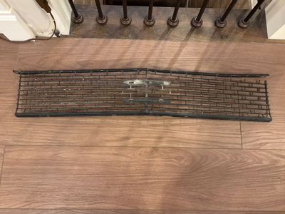 Front grill for 1966 mustang no horse read description