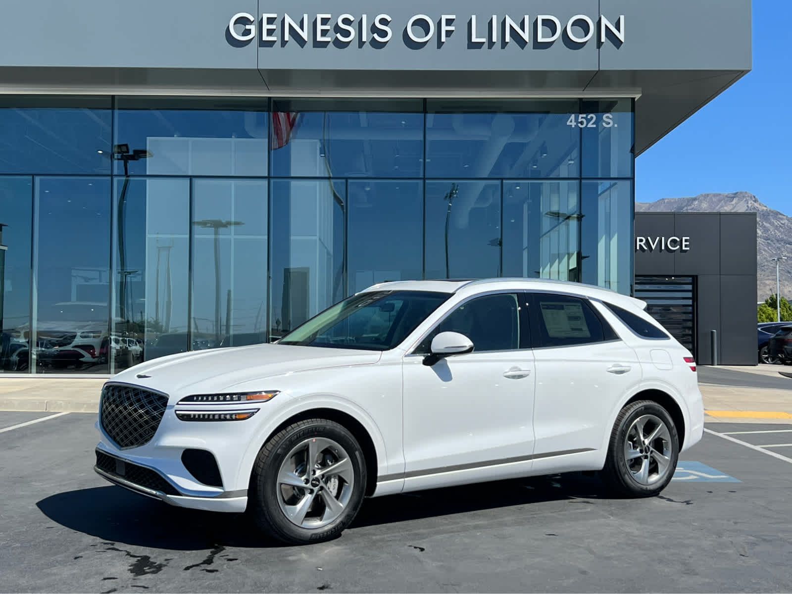 2026 Genesis GV70 2.5T Select