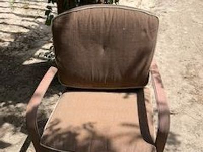 4 outdoor patio chairs