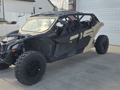 2023 CanAm Maverick Max DS (400 miles)
