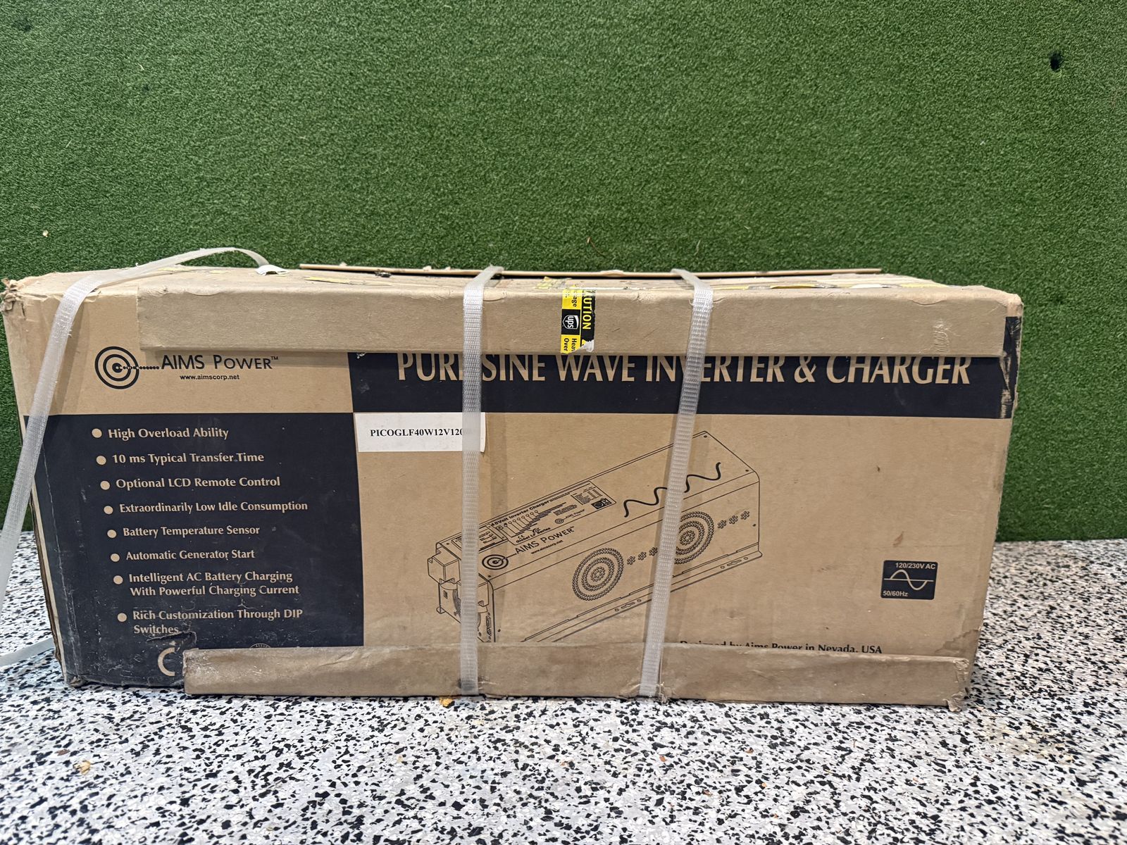 Power inverter / Charger.