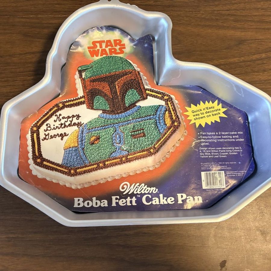Vintage 1983 Wilton Star Wars Boba Fett Cake Pan 2105-1741 with Paper Insert