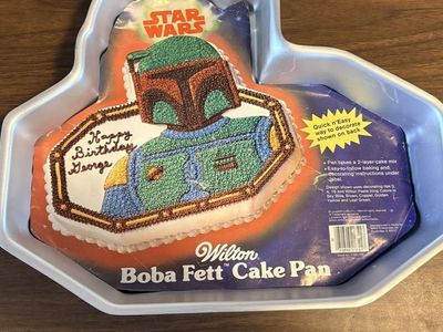Vintage 1983 Wilton Star Wars Boba Fett Cake Pan 2105-1741 with Paper Insert