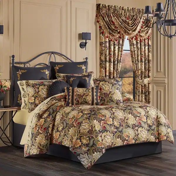 California King Comforter, Pillows, Curtains