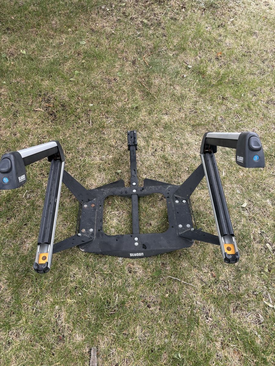Sloggn ski rack