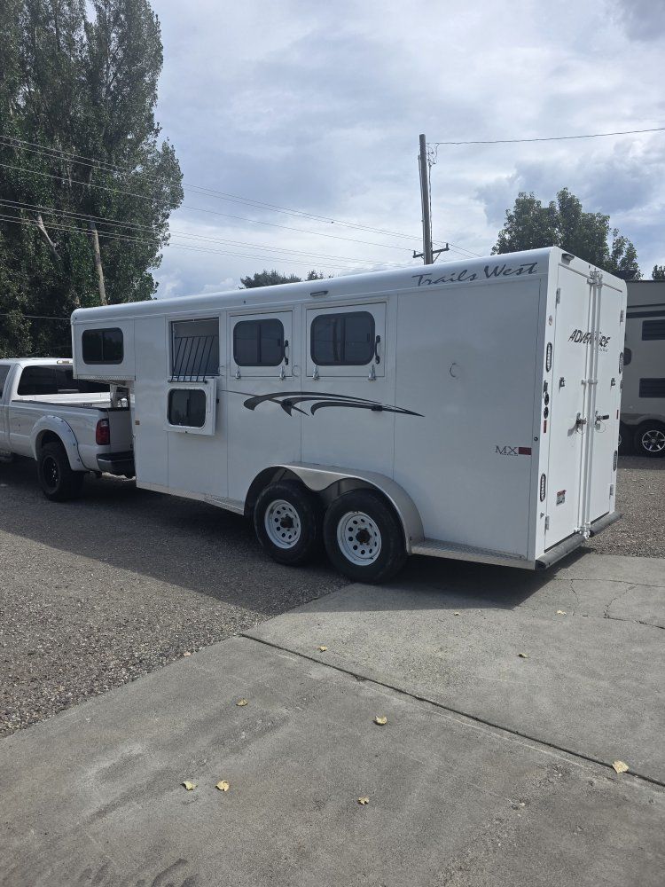 2023 Trails West Adventure MX Gooseneck Horse Trailer