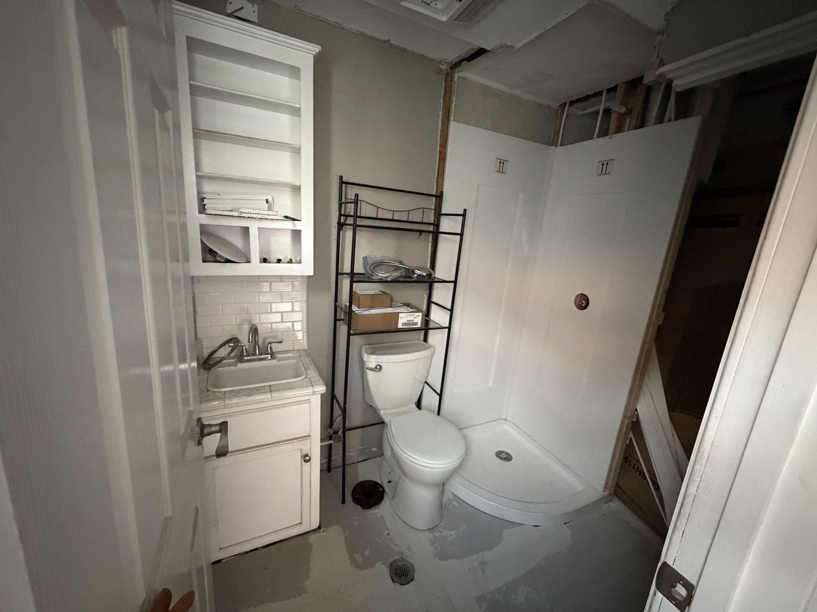 Main image 5