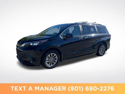 2025 Toyota Sienna XLE 8-Passenger