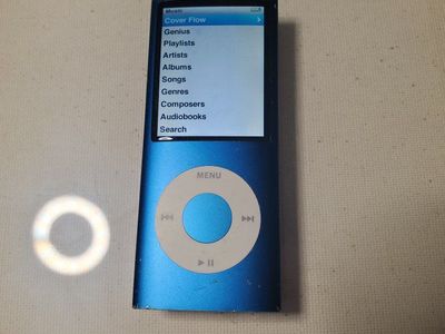 Apple iPod Nano 4th Gen A1285 (Blue, 8GB) MP3 Player - Works Great!