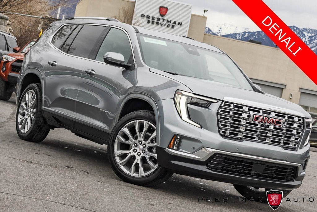 2025 GMC Acadia Denali