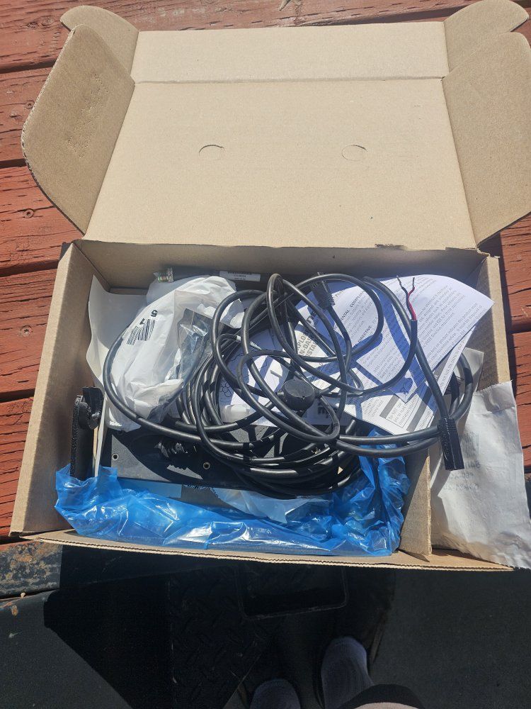 Main image 4