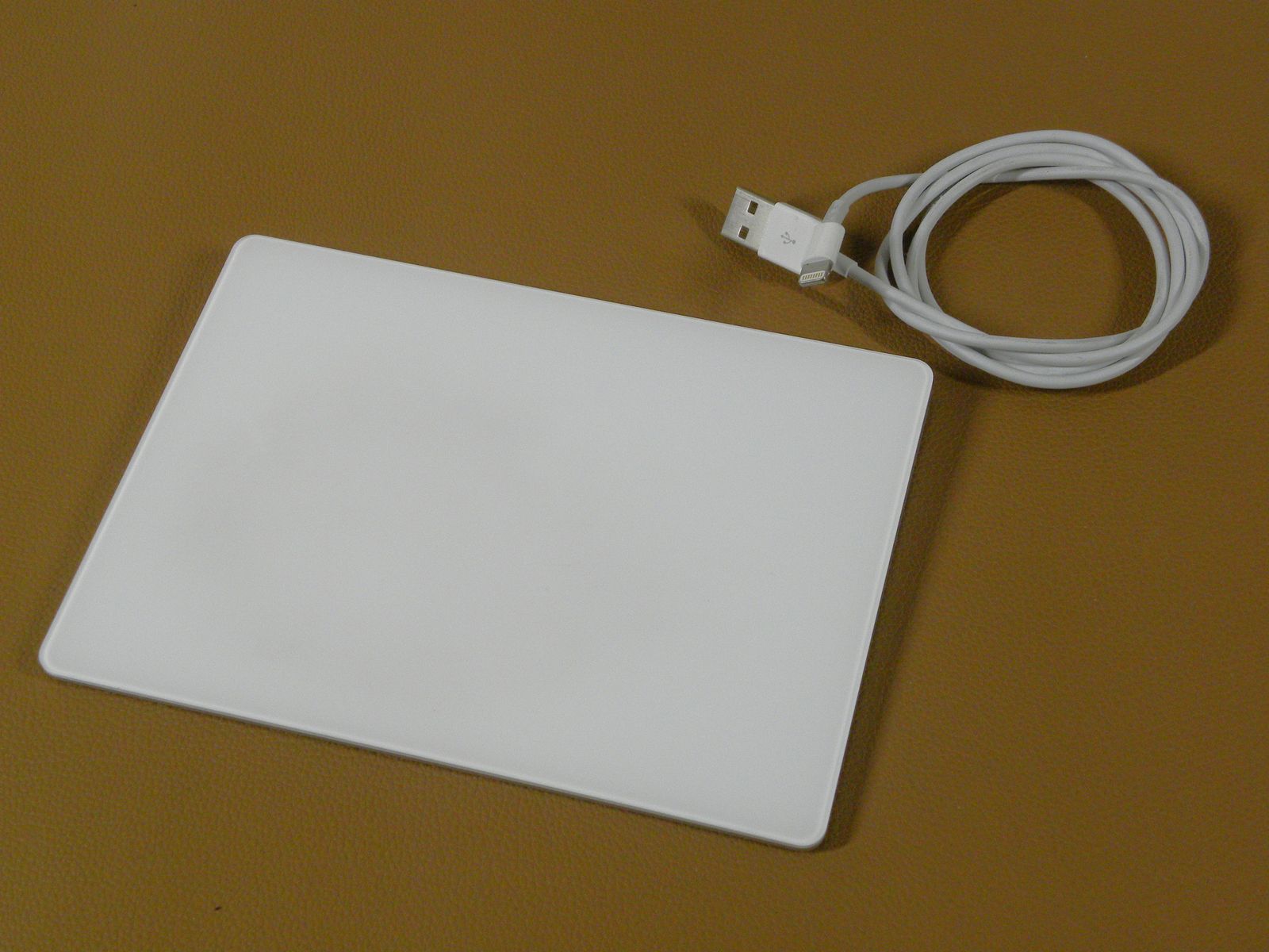 Apple A1535 Magic Trackpad 2