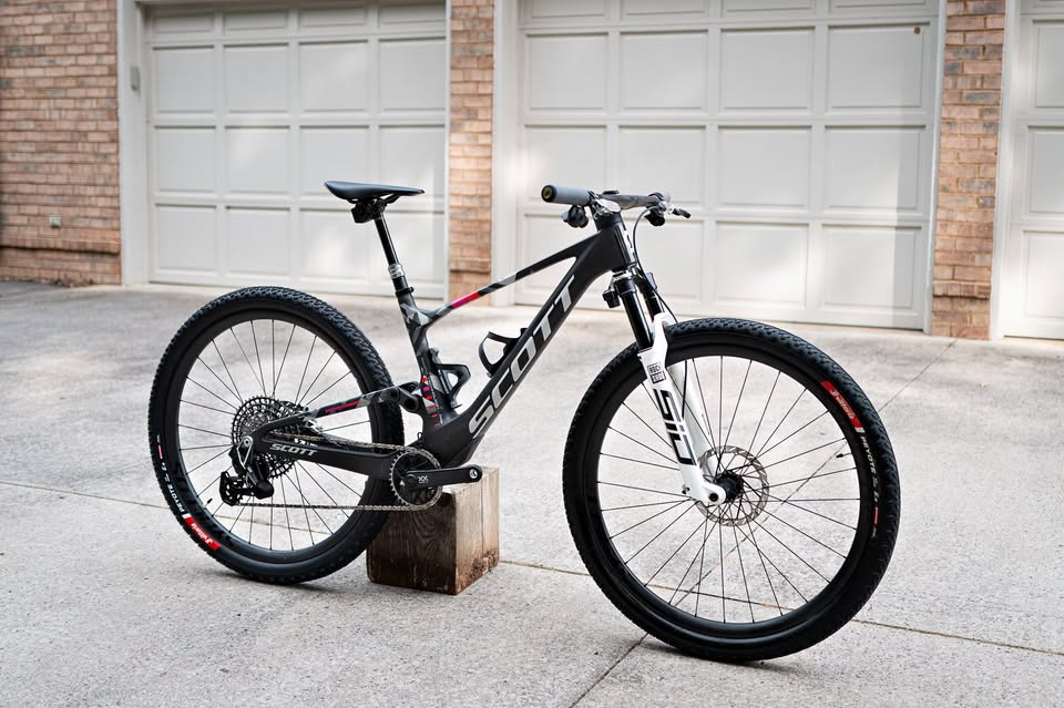 2025 Scott Spark RC World Cup EVO - Medium