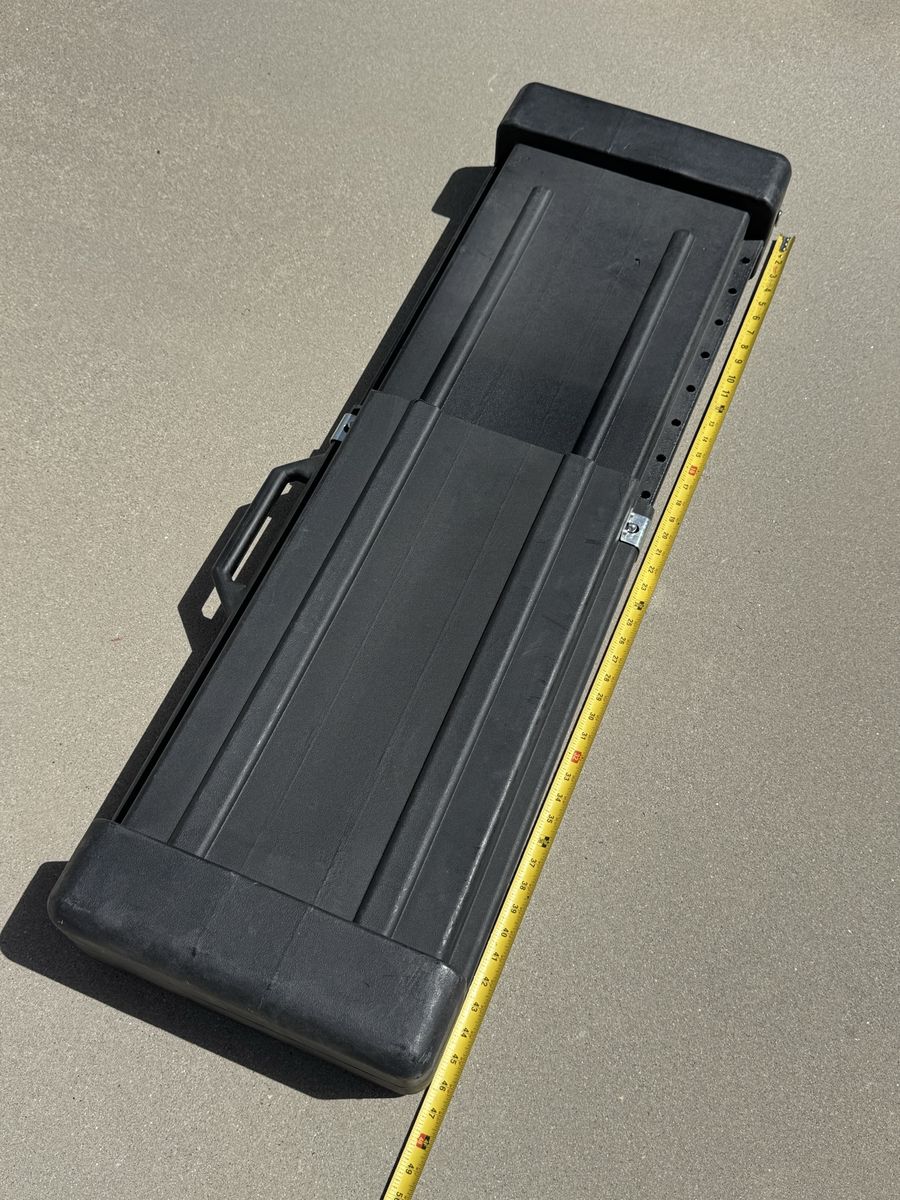 Main image 5