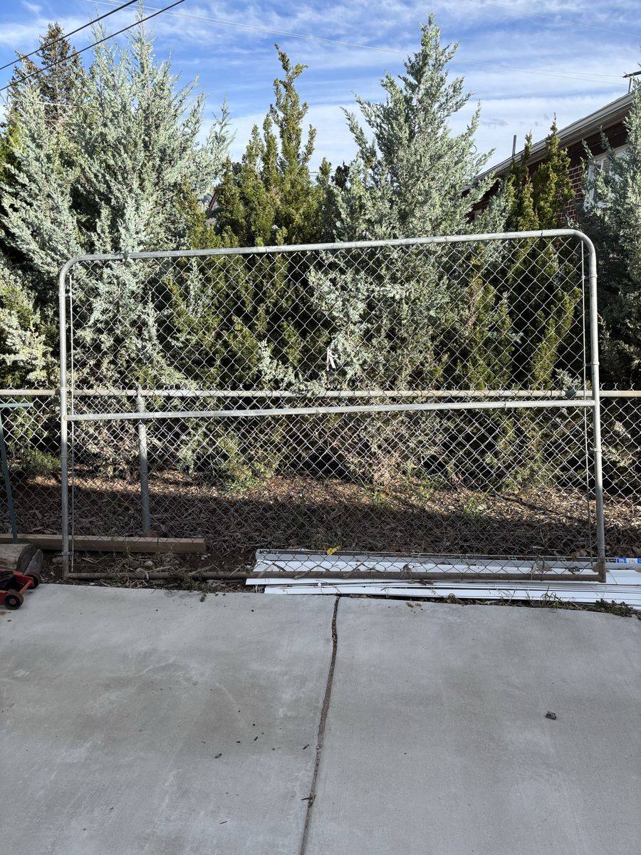 Chain link fence panel