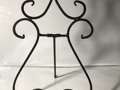 Decorative Rustic Wrought Iron Picture Stands 13 in High x 8 1/2 in Wide Display Easel Frame or